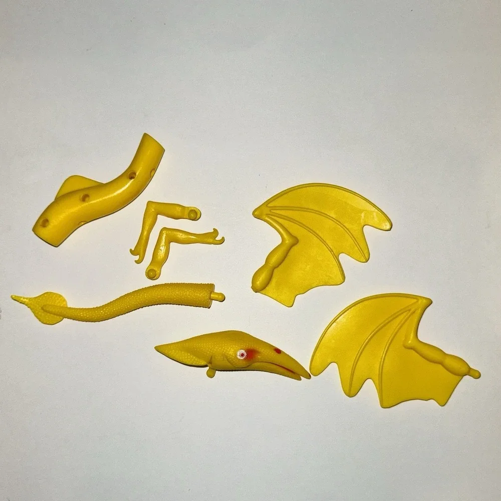 Toy Dolphin/Zoomorphs dive into